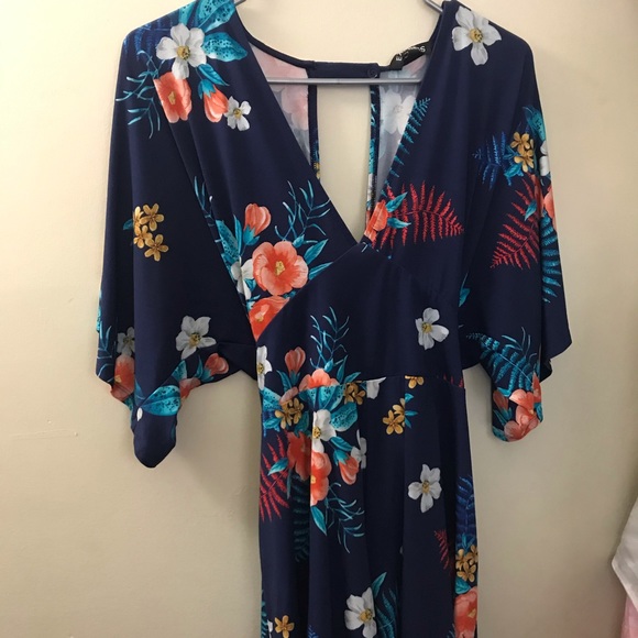 Express Pants - Express Romper : size Medium: flower
